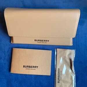 NEW Burberry 3 Piece Eye/Sunglass Case